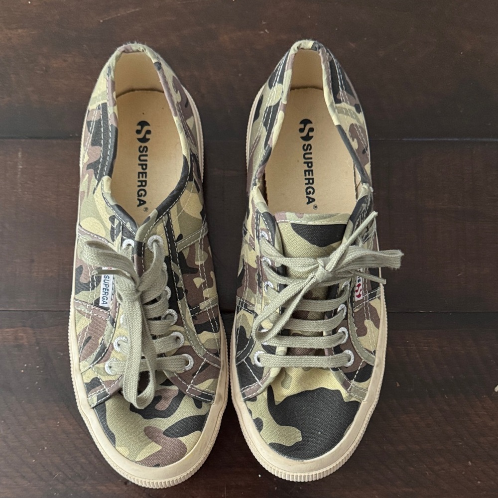 EUC Superga Camo Lace-Up Sneakers